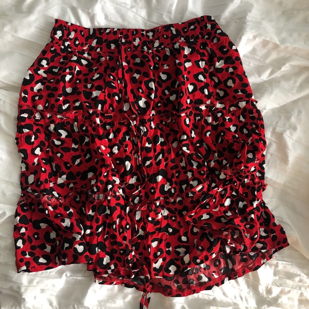 Leopard print skirt